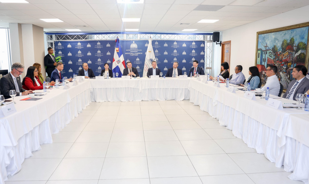 Yayo felicita al sector privado y llama a continuar respaldando el desarrollo logístico que impulsa el Gobierno