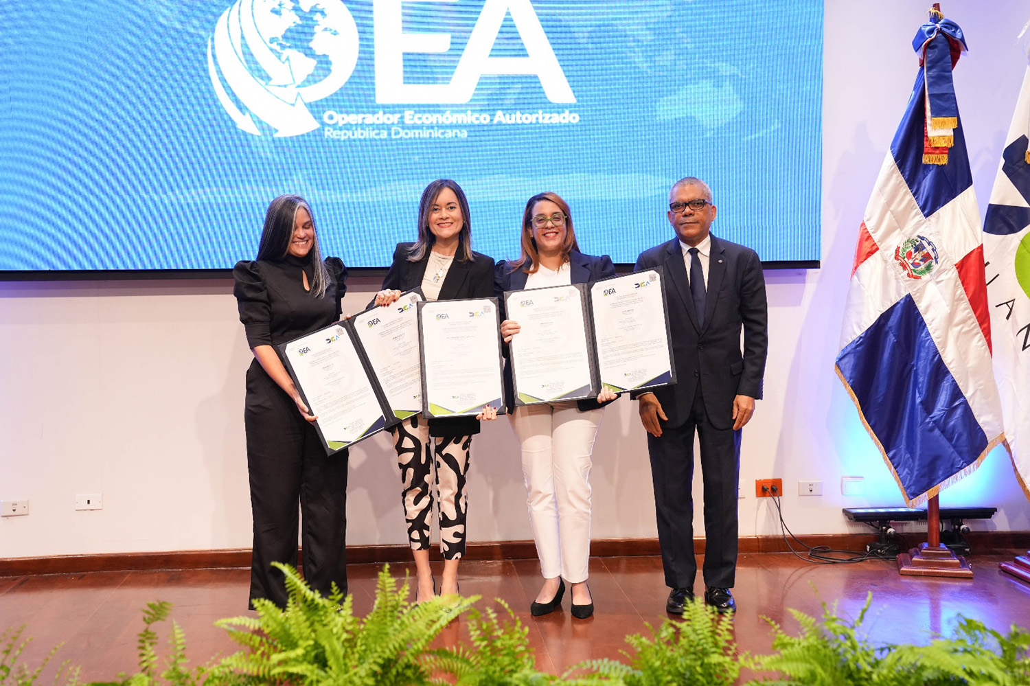 DGA marca récord histórico con 700 empresas en el programa OEA